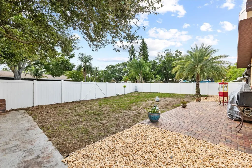 1333 Wildwood Court Dunedin FL 34698