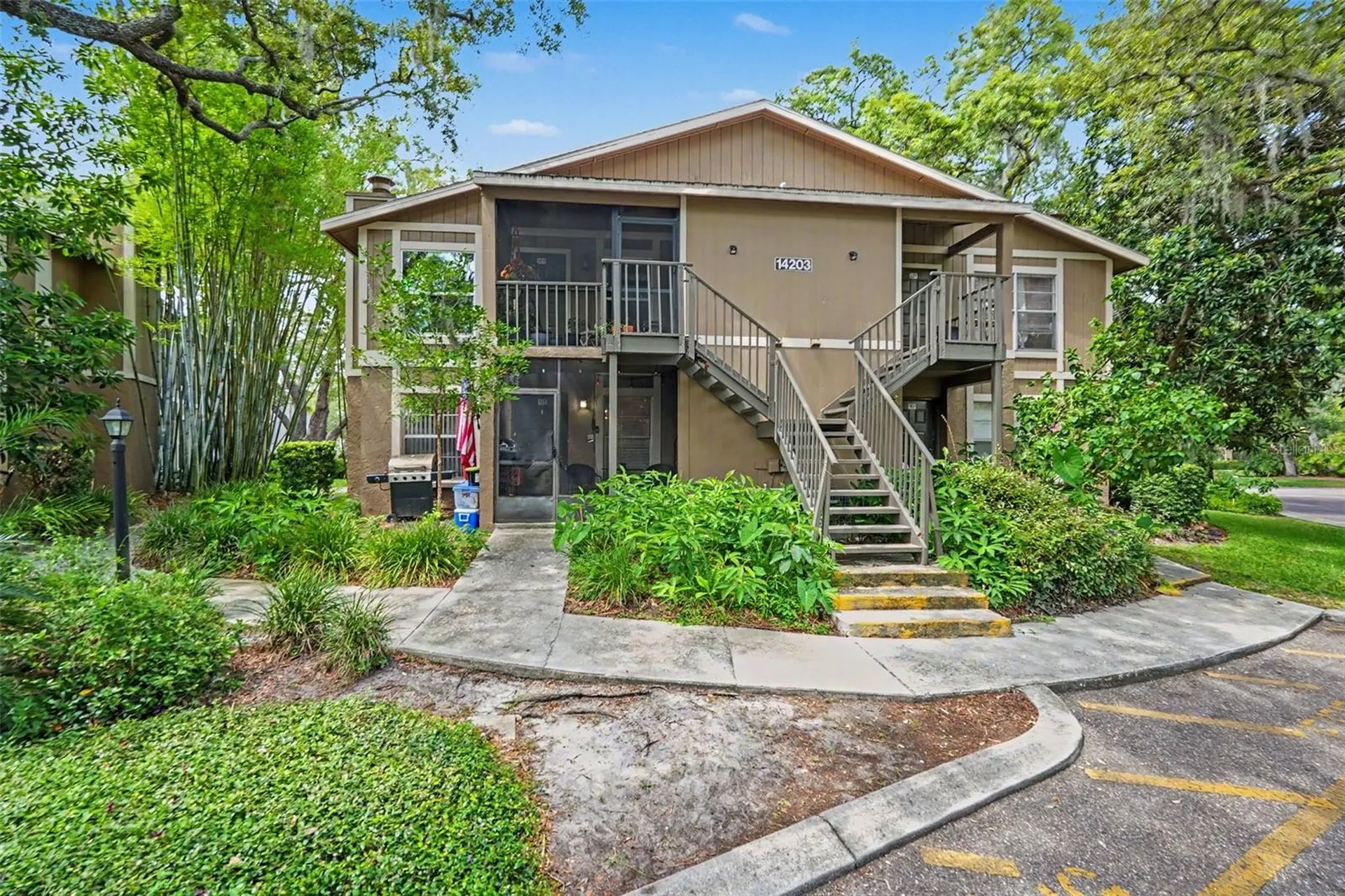 14203 Shadow Moss Lane Tampa FL 33613