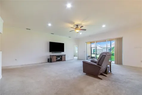 4084 Stone Creek Loop Lake Wales FL 33859