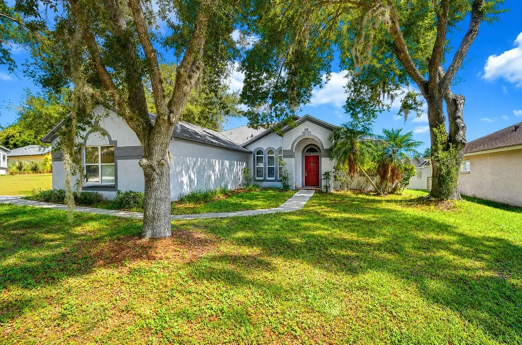 4102 Amber Ridge Lane Valrico FL 33594