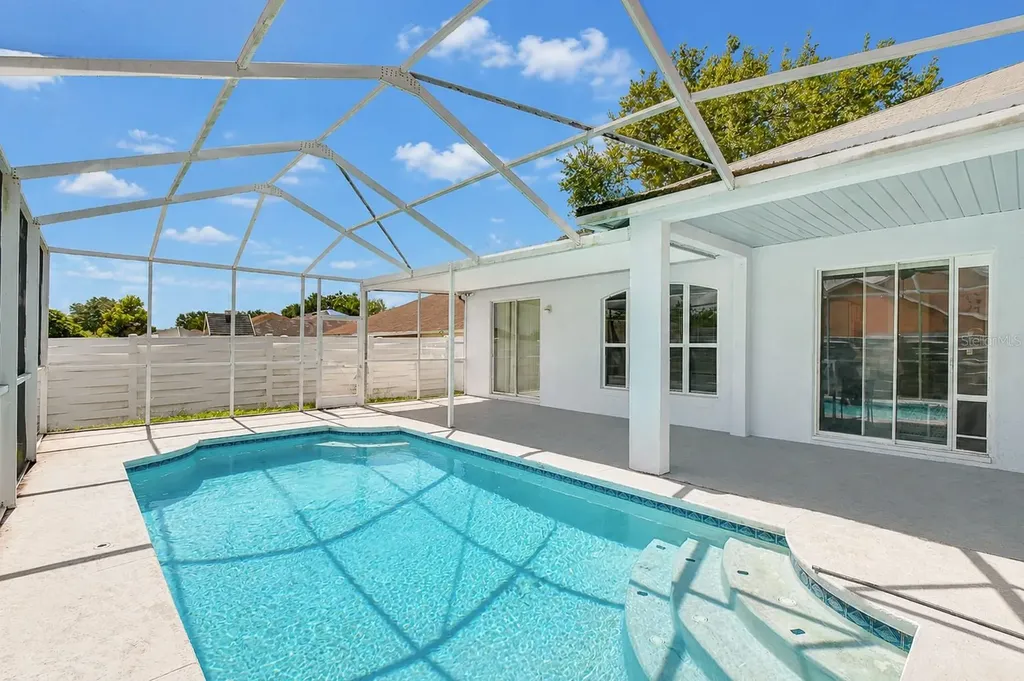 4102 Amber Ridge Lane Valrico FL 33594