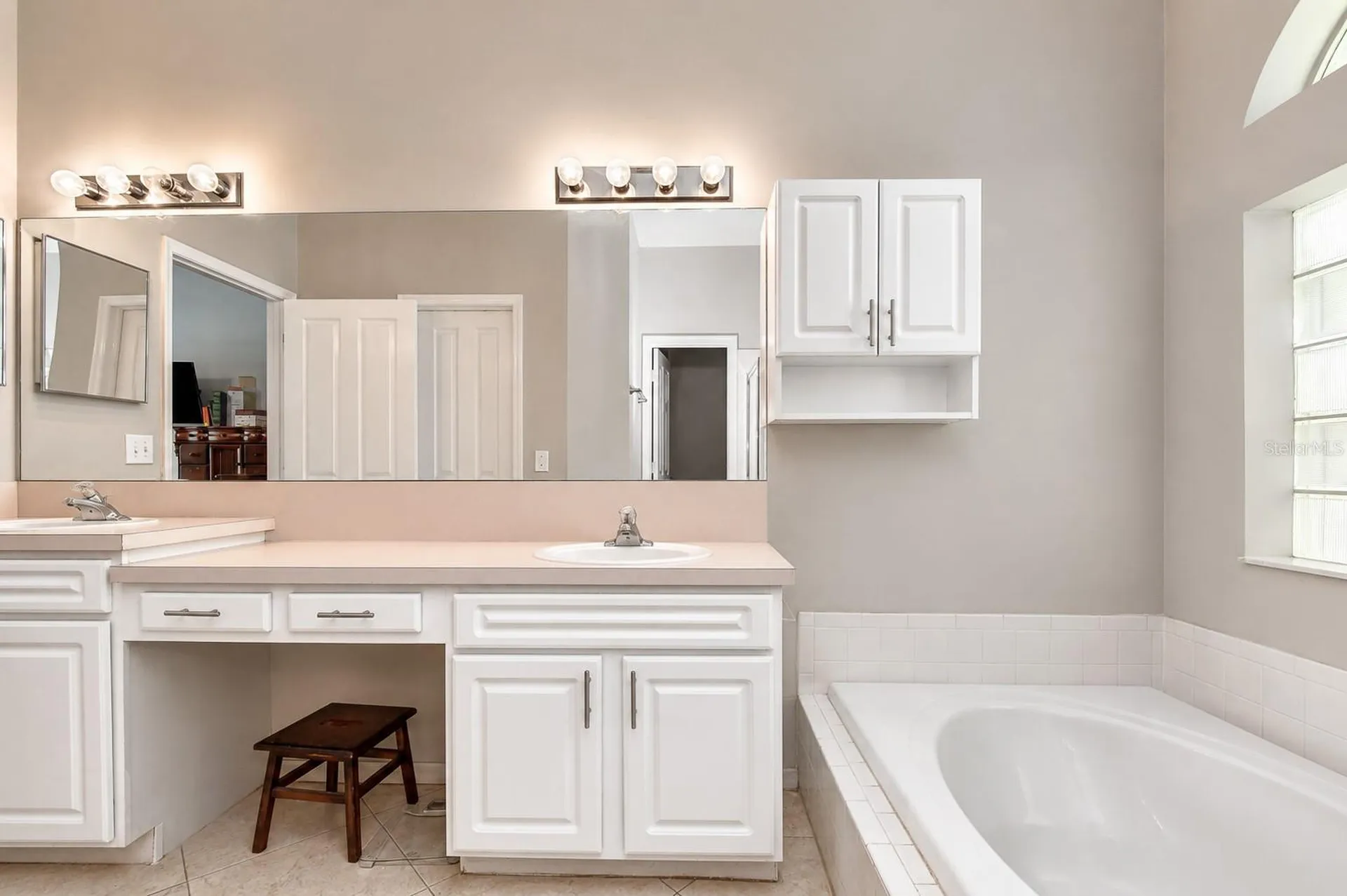 4102 Amber Ridge Lane Valrico FL 33594