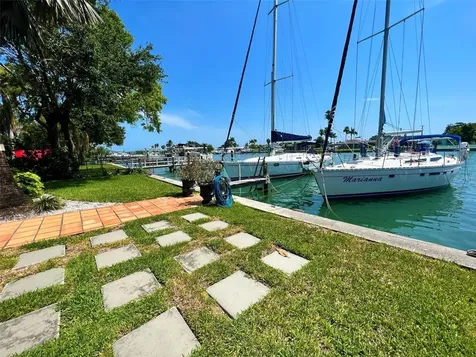 12175 3rd Street E Treasure Island FL 33706