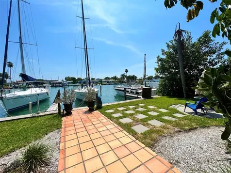 12175 3rd Street E Treasure Island FL 33706