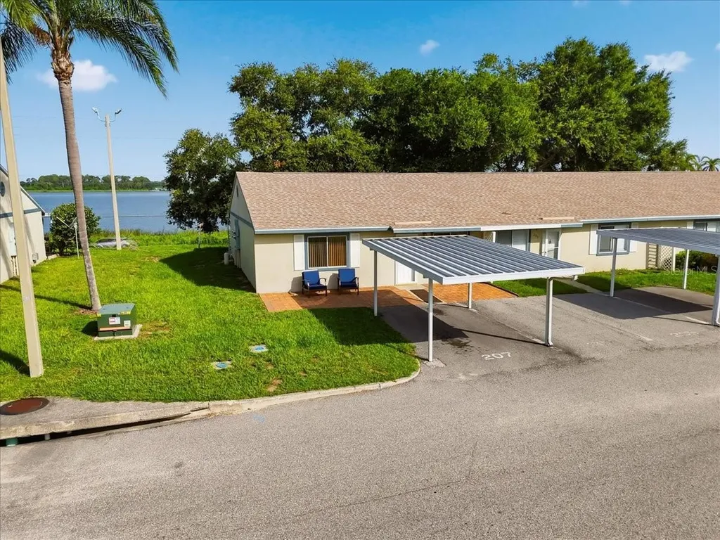 207 Winter Ridge Boulevard Winter Haven FL 33881