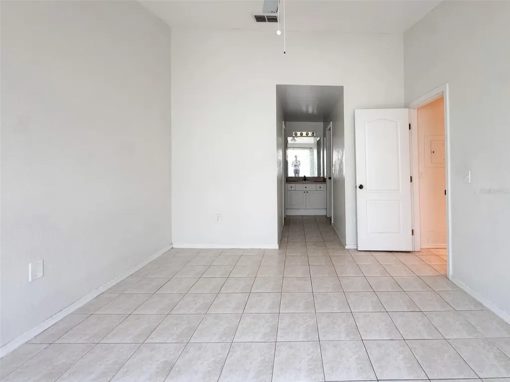 3373 S Kirkman Road Orlando FL 32811
