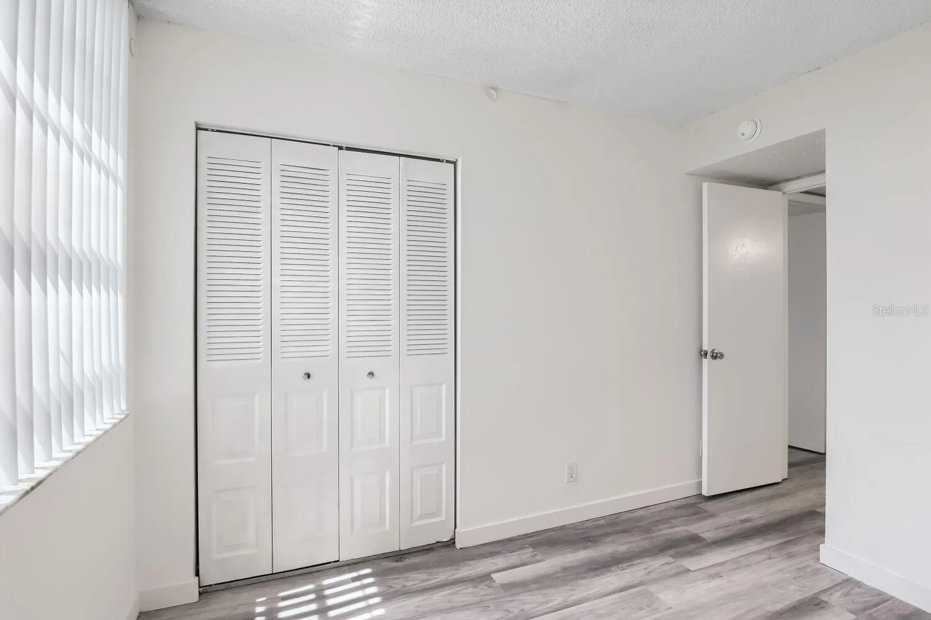 210 Lake Pointe Condo Five Drive Oakland Park FL 33309