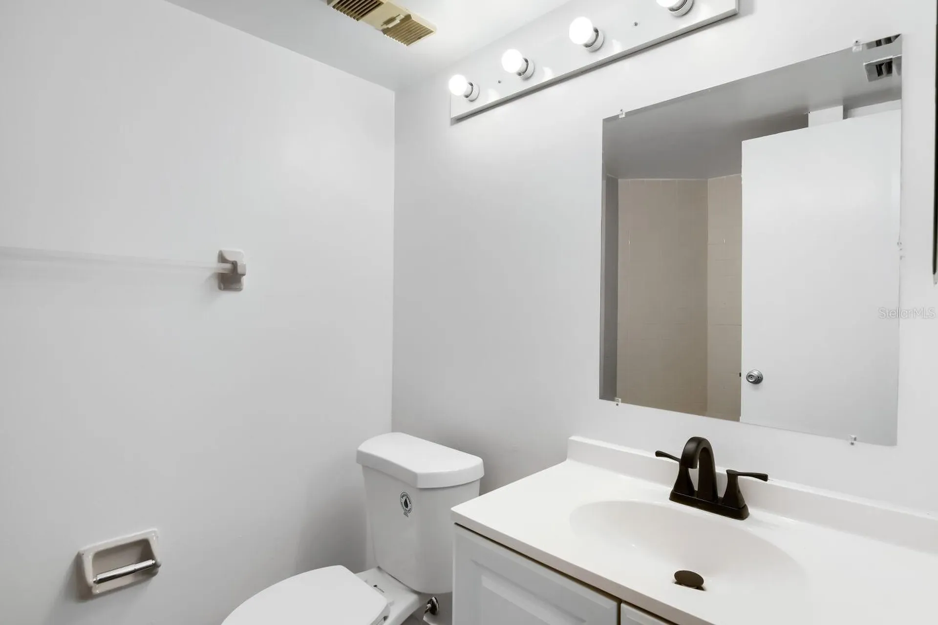 210 Lake Pointe Condo Five Drive Oakland Park FL 33309