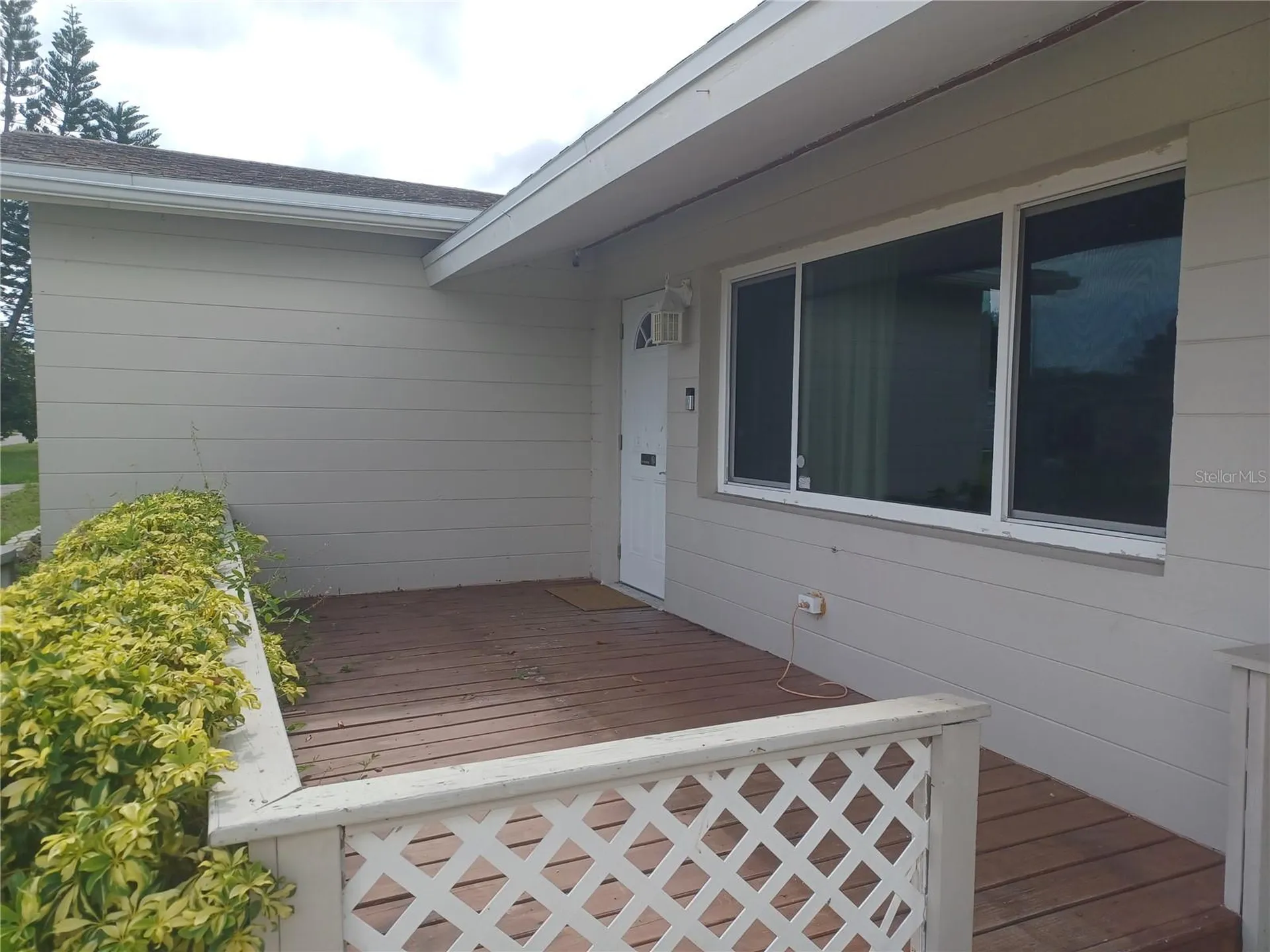 8448 76th Avenue Seminole FL 33777