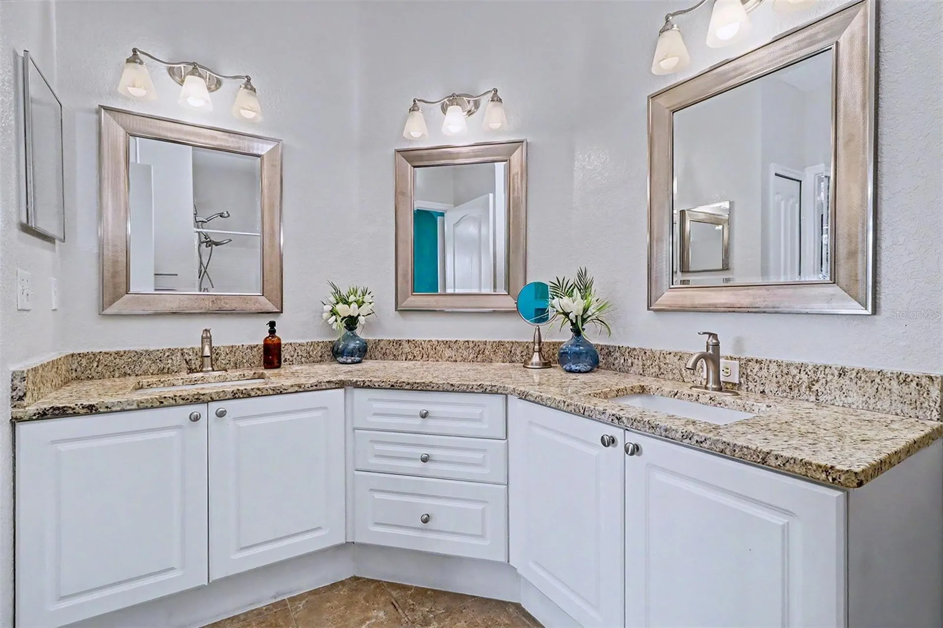 2746 Via Tivoli Clearwater FL 33764