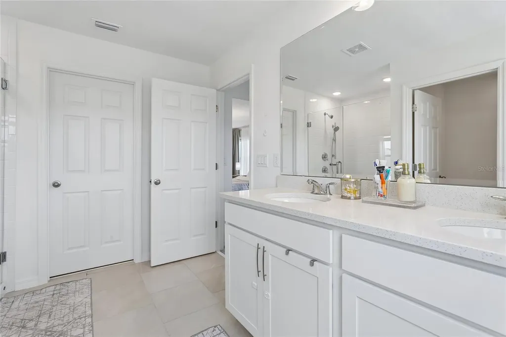 1581 Swan Swim Drive Davenport FL 33837