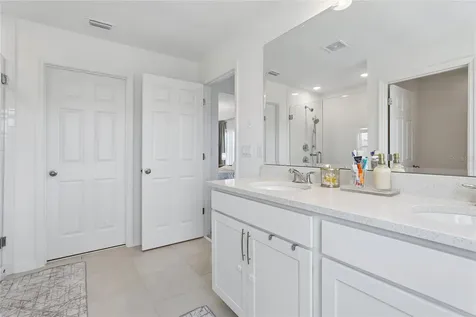 1581 Swan Swim Drive Davenport FL 33837