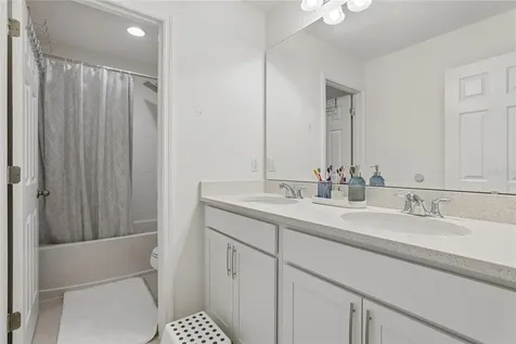 1581 Swan Swim Drive Davenport FL 33837