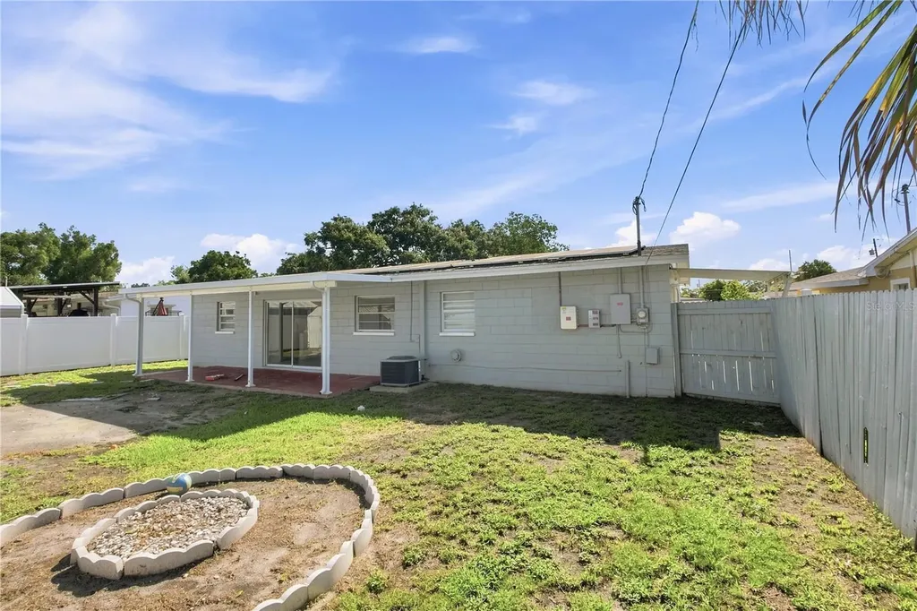 4606 Byerle Circle Tampa FL 33634
