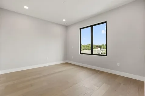 1326 W New Hampshire Street Orlando FL 32804