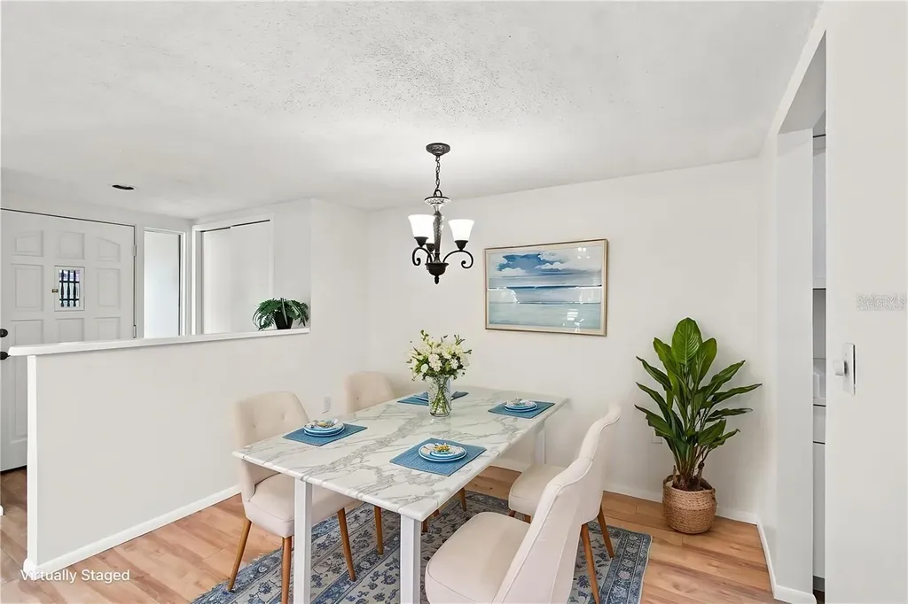 6947 Woodwind Drive Sarasota FL 34231