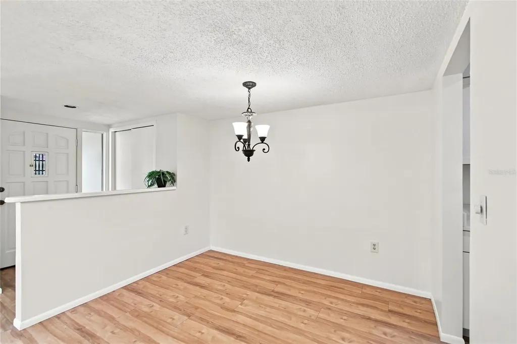 6947 Woodwind Drive Sarasota FL 34231
