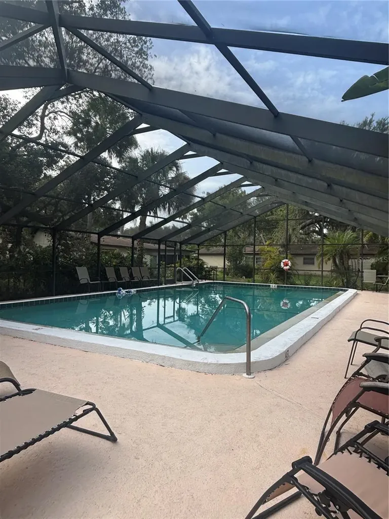 6947 Woodwind Drive Sarasota FL 34231