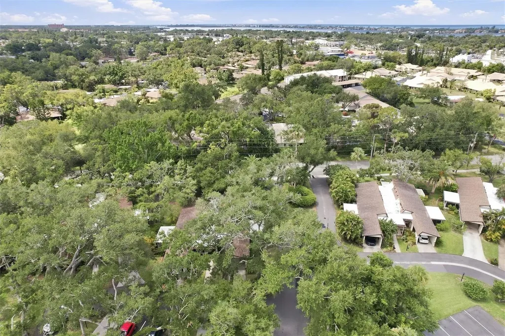 6947 Woodwind Drive Sarasota FL 34231