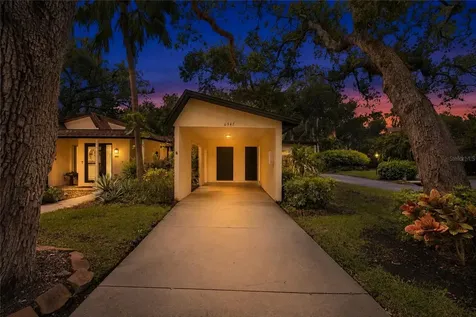 6947 Woodwind Drive Sarasota FL 34231