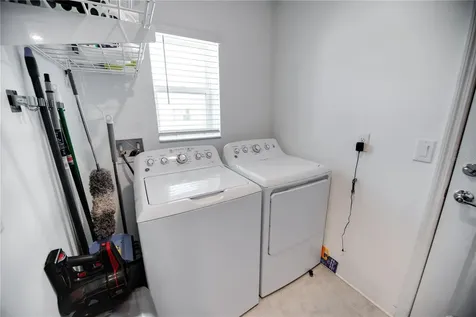 4302 Sunny Creek Place Kissimmee FL 34746