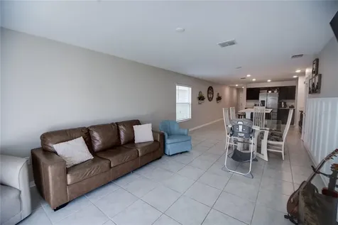 4302 Sunny Creek Place Kissimmee FL 34746