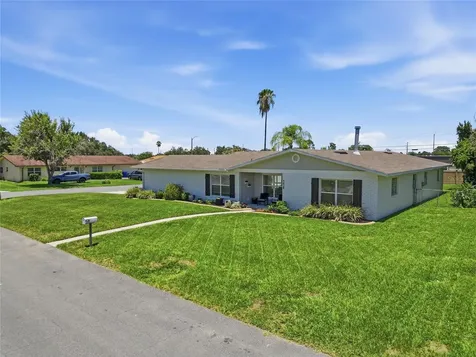 4828 Celia Circle W Lakeland FL 33813