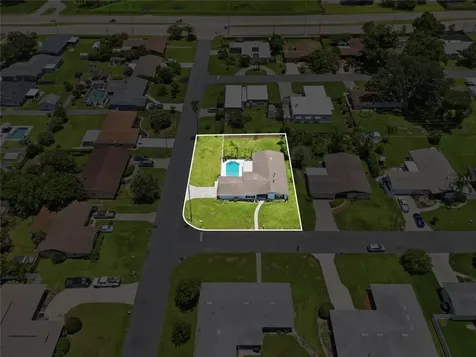 4828 Celia Circle W Lakeland FL 33813