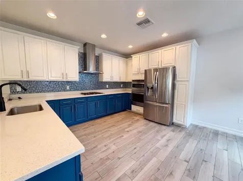 323 W Lambright Street Tampa FL 33604