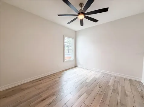 323 W Lambright Street Tampa FL 33604