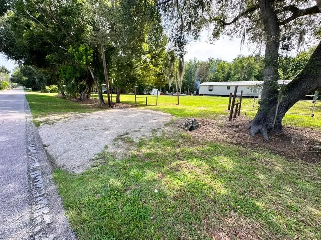 3904 Cork Road Plant City FL 33565