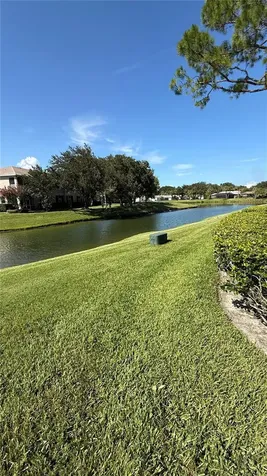 18427 Aintree Court Tampa FL 33647