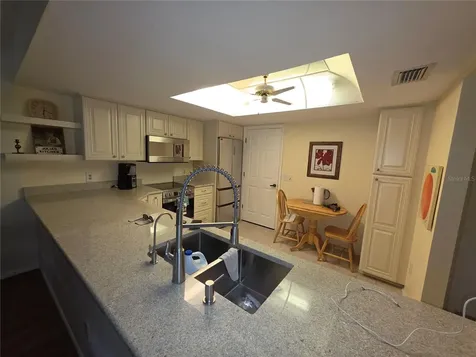18427 Aintree Court Tampa FL 33647