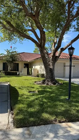 18427 Aintree Court Tampa FL 33647