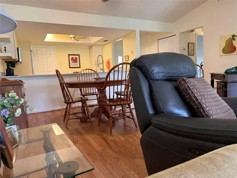 18427 Aintree Court Tampa FL 33647