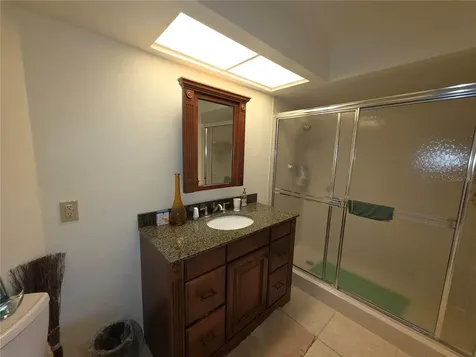 18427 Aintree Court Tampa FL 33647
