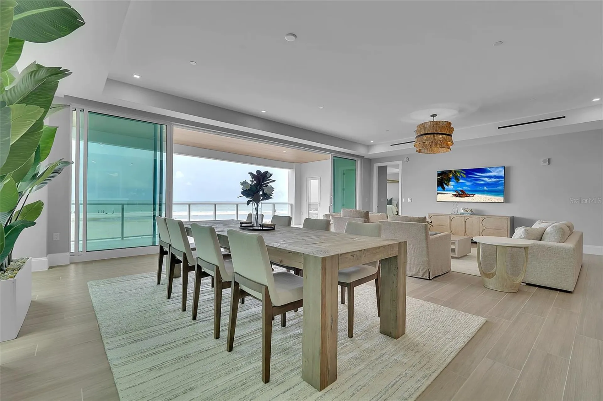 70 Avenida Veneccia Sarasota FL 34242