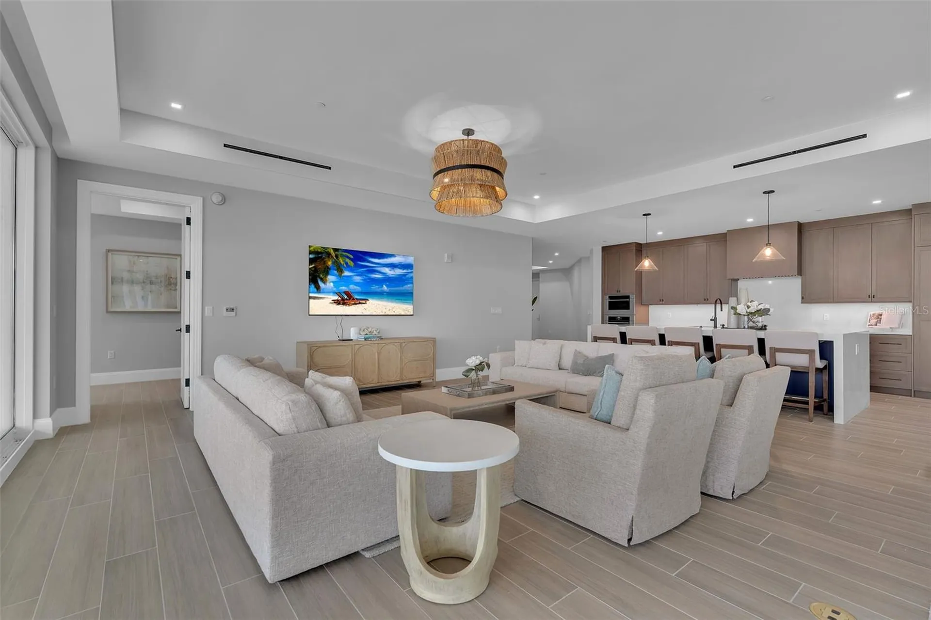 70 Avenida Veneccia Sarasota FL 34242