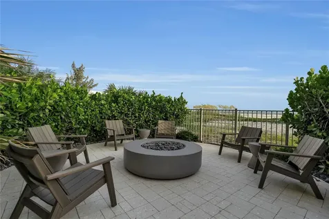 70 Avenida Veneccia Sarasota FL 34242