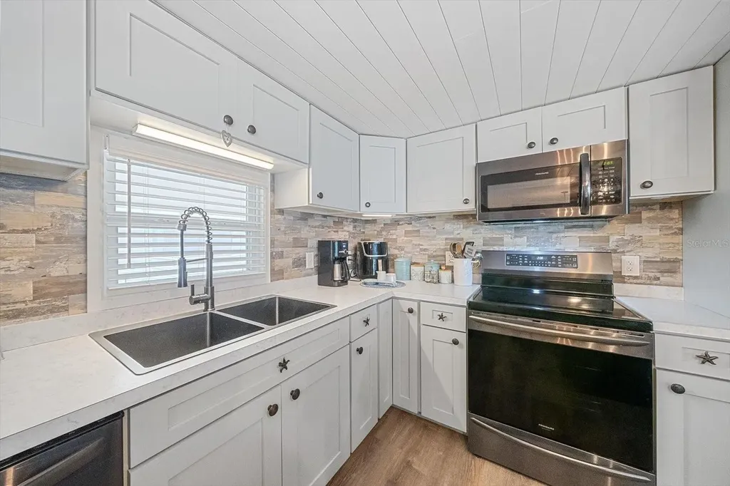 192 Bimini Drive Palmetto FL 34221