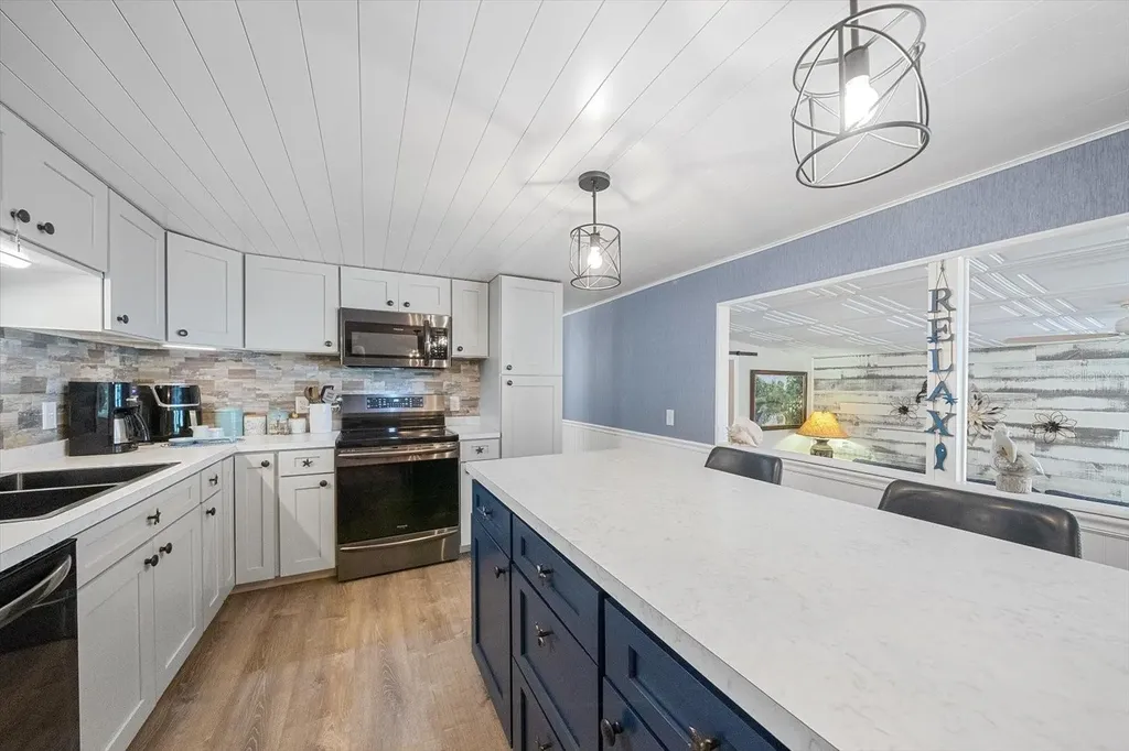 192 Bimini Drive Palmetto FL 34221