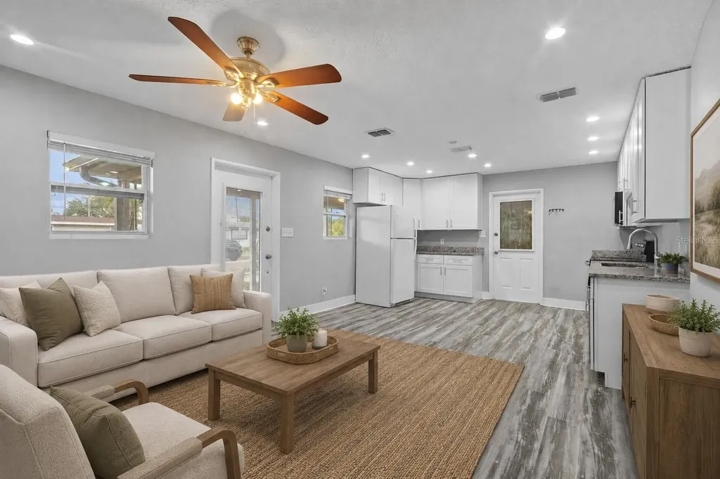 4402 W Trilby Avenue Tampa FL 33616
