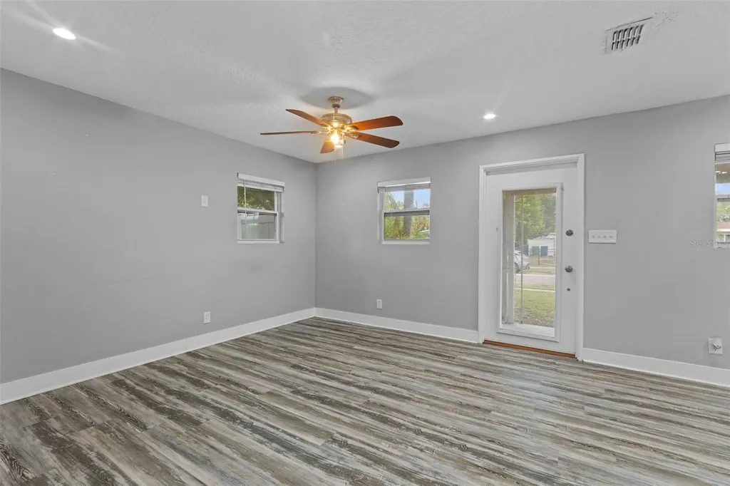 4402 W Trilby Avenue Tampa FL 33616