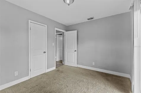 4402 W Trilby Avenue Tampa FL 33616