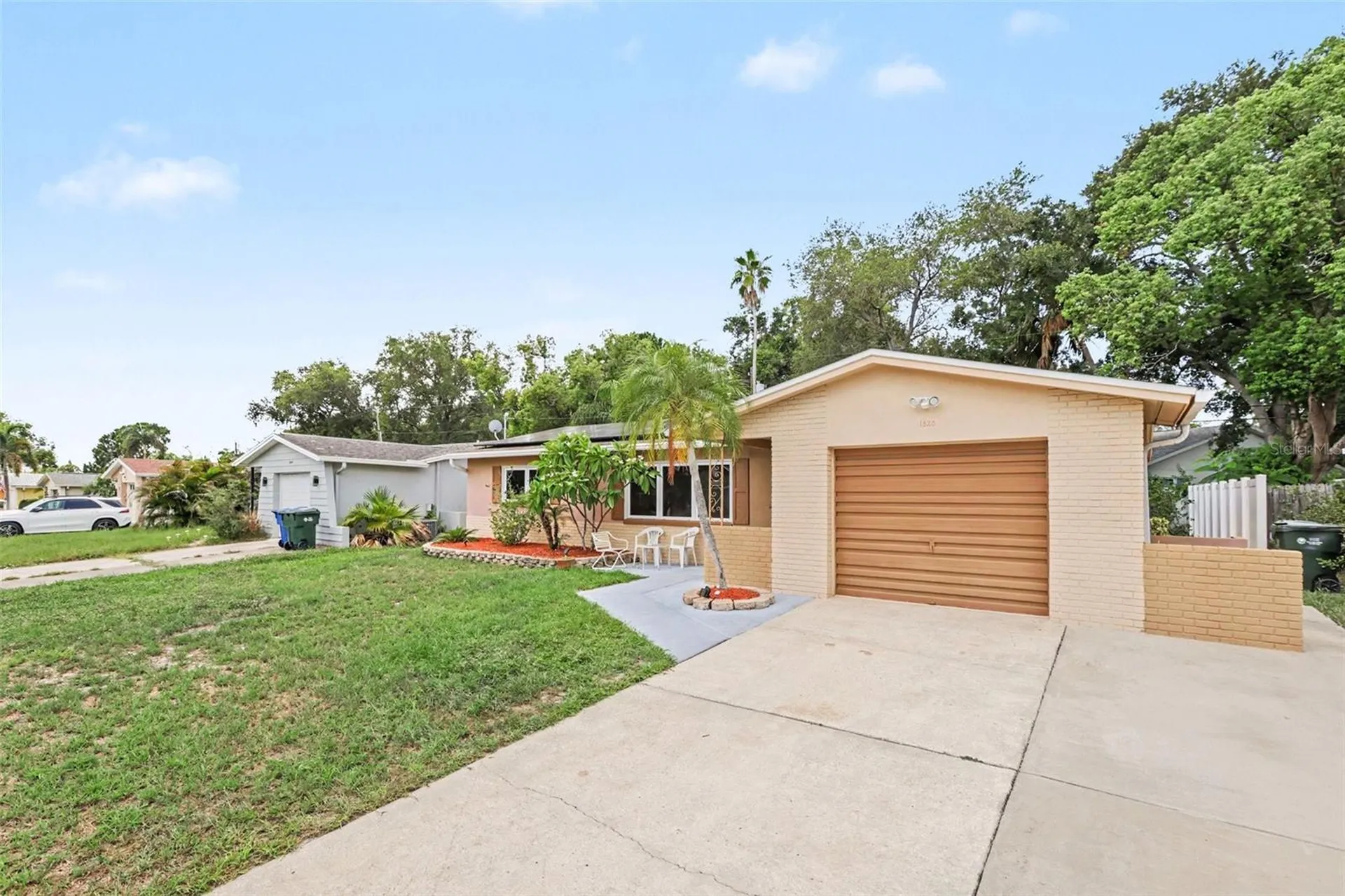 1520 Simmons Drive Clearwater FL 33756