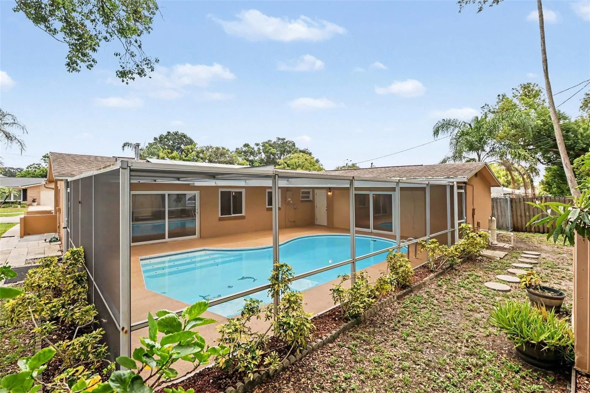 1520 Simmons Drive Clearwater FL 33756
