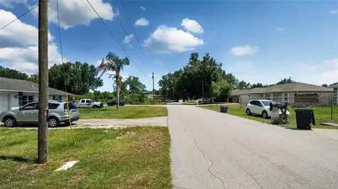 24 Pecan Course Loop Ocala FL 34472