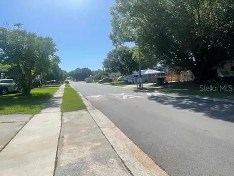 7489 Charlin Parkway Orlando FL 32822