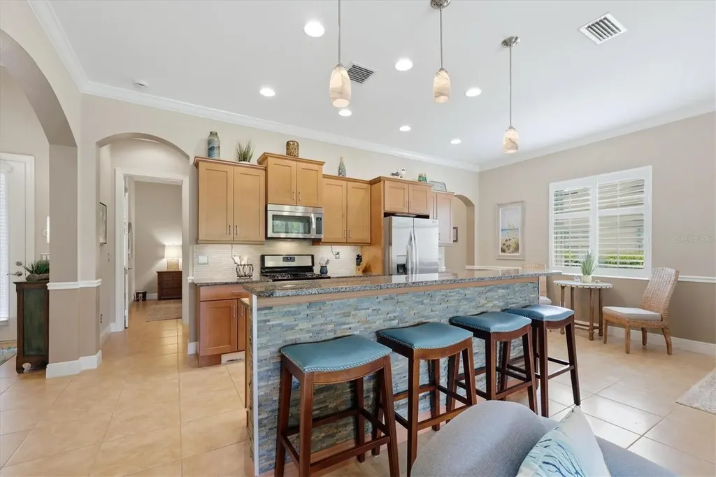 5029 Lake Overlook Avenue Bradenton FL 34208