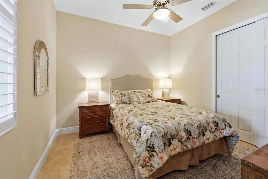 5029 Lake Overlook Avenue Bradenton FL 34208
